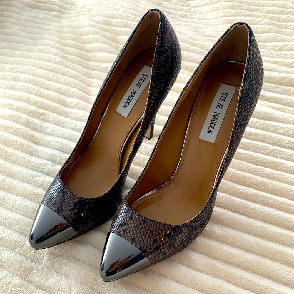 Steve Madden snakeskin heels